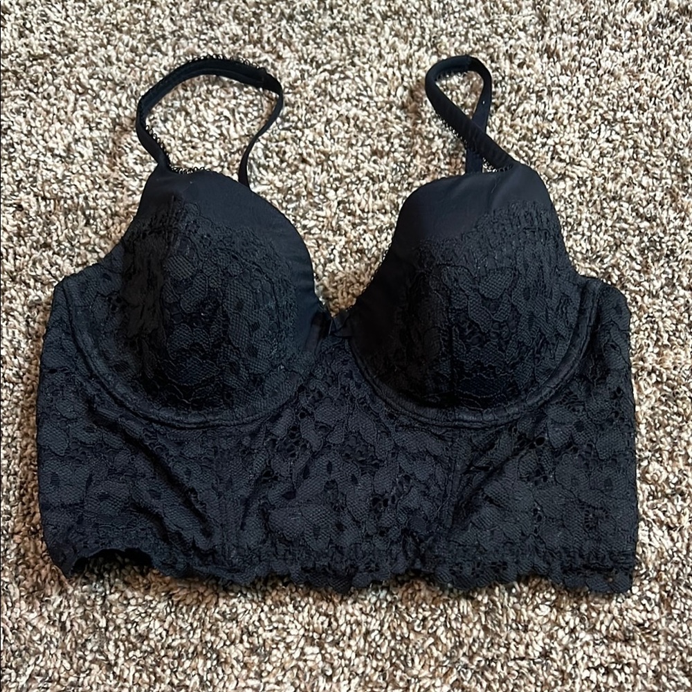 Woman’s 34C Victoria secret Black Lace Bralette
